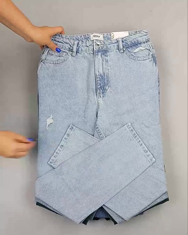 Фотография  801 - Джинсы женские Дания#10 кг, ЛОТ №6765 оптом в Благовещенске и Амурской области