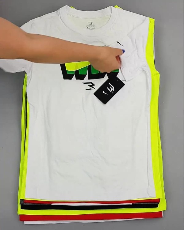 Фотография  709 - Футболки детские NIKE CAN 084#5 кг, ЛОТ №6862 оптом в Благовещенске и Амурской области