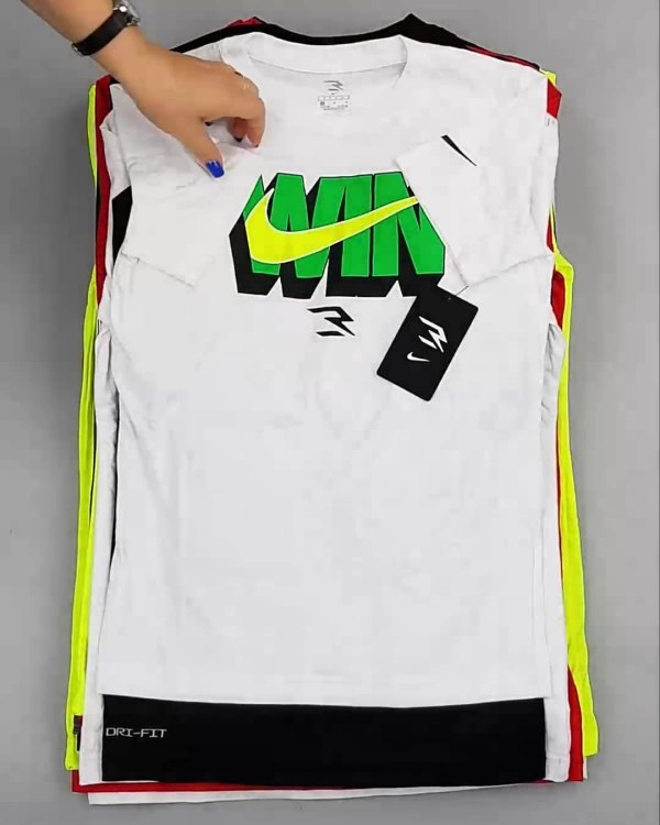 Фотография  603 - Футболки детские NIKE CAN 084#5 кг, ЛОТ №6862 оптом в Благовещенске и Амурской области