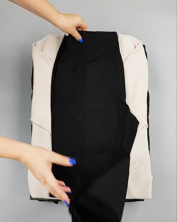 Фотография  980 - DK+Bestseller Winter mix 064#15 кг, ЛОТ №6895 оптом в Благовещенске и Амурской области