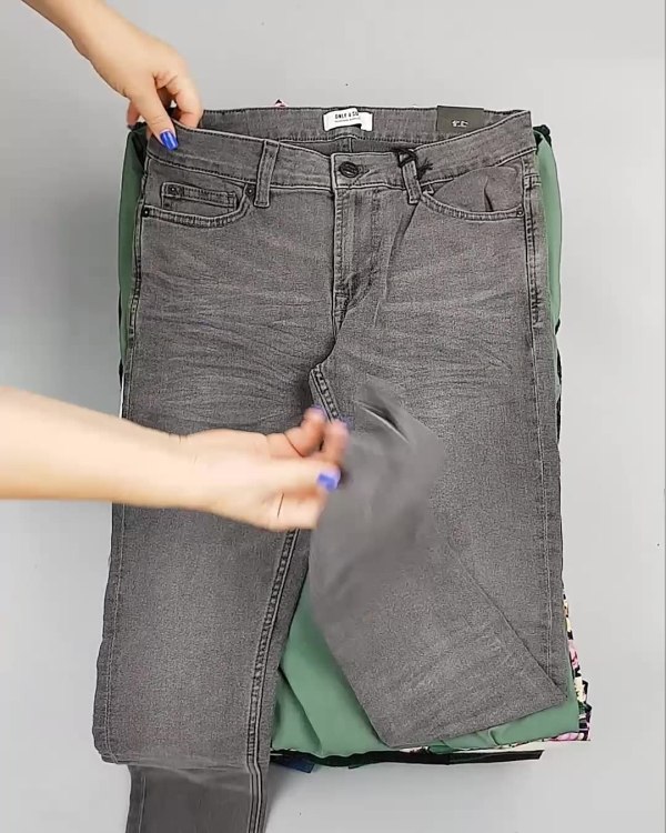 Фотография  102 - DK+Bestseller Winter mix 064#15 кг, ЛОТ №6895 оптом в Благовещенске и Амурской области