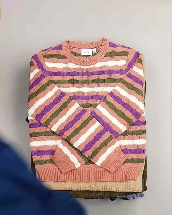 Фотография  868 - DK+Bestseller Winter mix 064#15 кг, ЛОТ №6896 оптом в Благовещенске и Амурской области