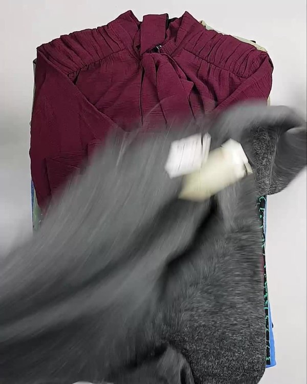 Фотография  410 - DK+Bestseller Winter mix 064#15 кг, ЛОТ №6896 оптом в Благовещенске и Амурской области