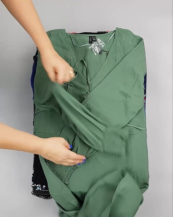 Фотография  495 - DK+Bestseller Winter mix 064#15 кг, ЛОТ №6898 оптом в Благовещенске и Амурской области