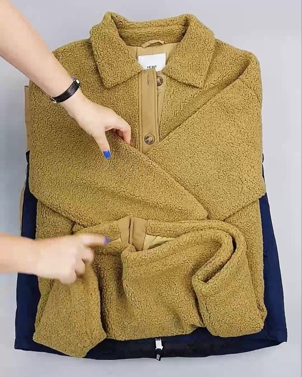 Фотография  200 - Верхняя одежда Дания#10,2 кг ЛОТ №6911 оптом в Благовещенске и Амурской области