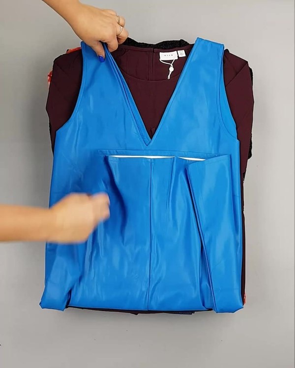 Фотография  144 - DK+Bestseller Winter mix 064#15 кг оптом в Благовещенске и Амурской области