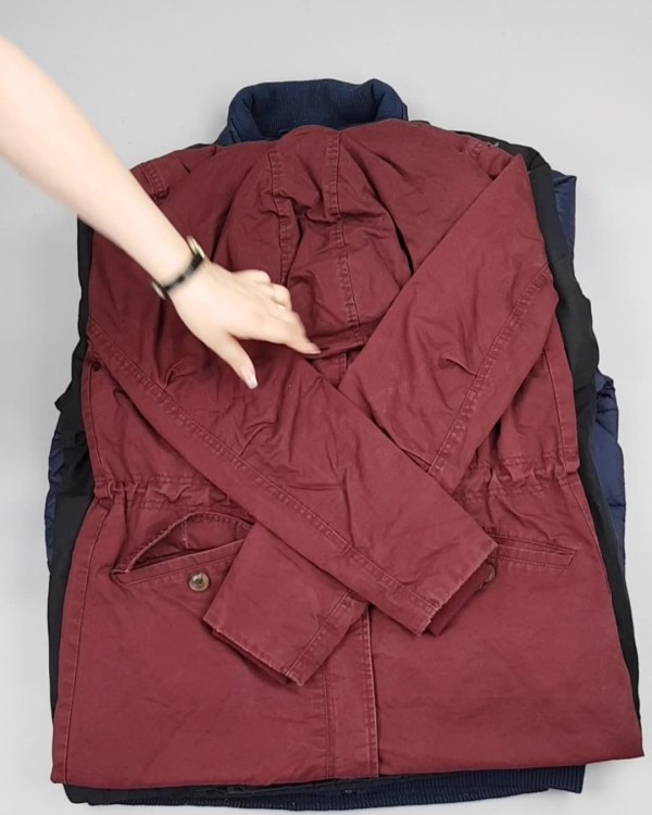 Фотография  675 - Куртки#25 кг оптом в Благовещенске и Амурской области