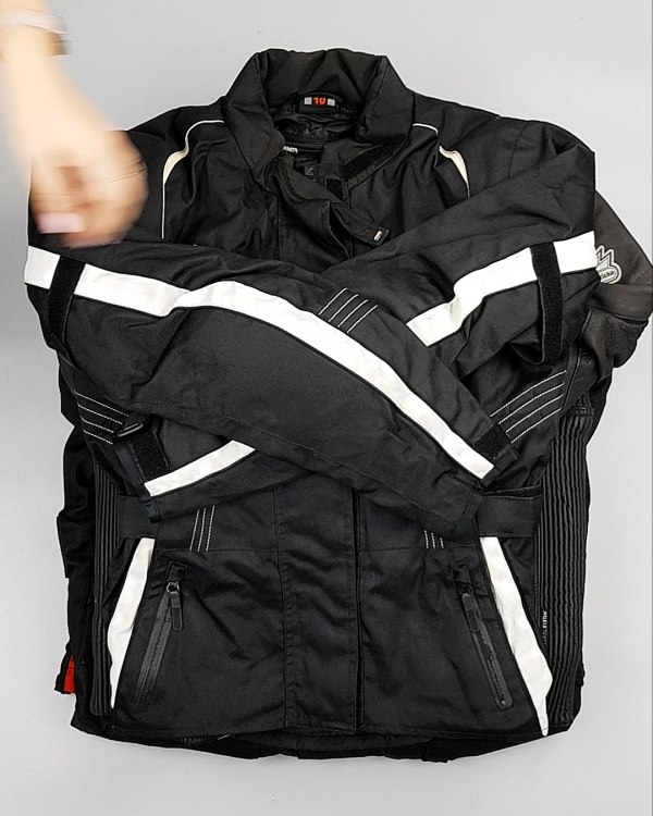 Фотография  940 - МОТО одежда mix БМ#20 кг оптом в Благовещенске и Амурской области