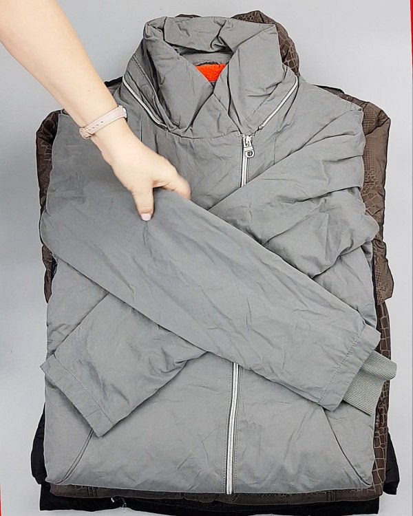 Фотография  752 - Primetta Куртки женские#25 кг оптом в Благовещенске и Амурской области