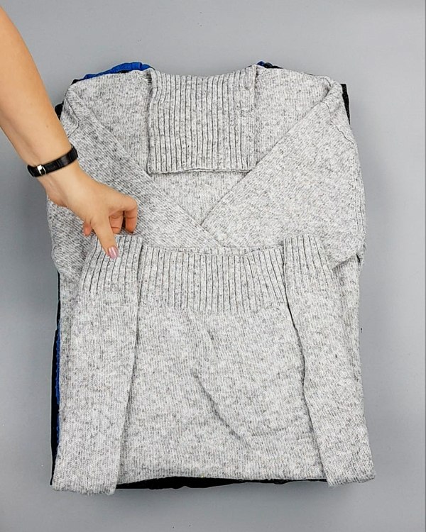 Фотография  543 - Cream Платья Winter#25 кг оптом в Благовещенске и Амурской области