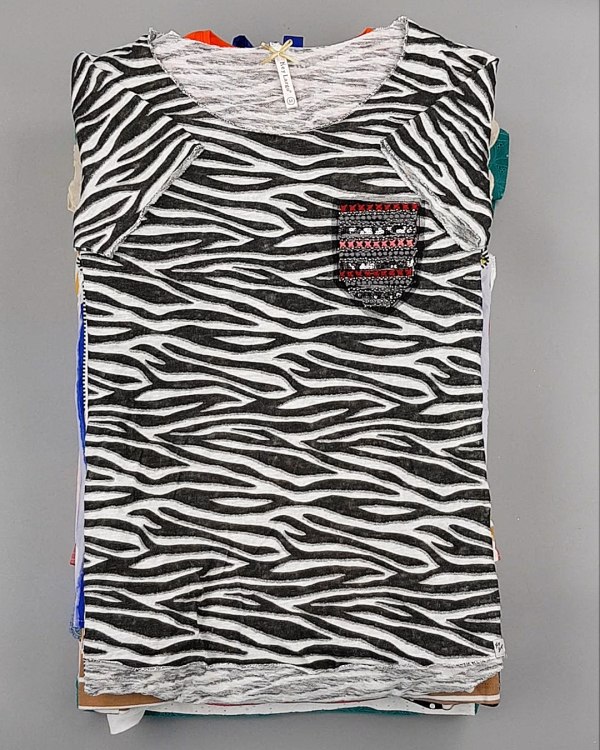 Фотография  590 - Cream Футболки поло женские#25 кг оптом в Благовещенске и Амурской области