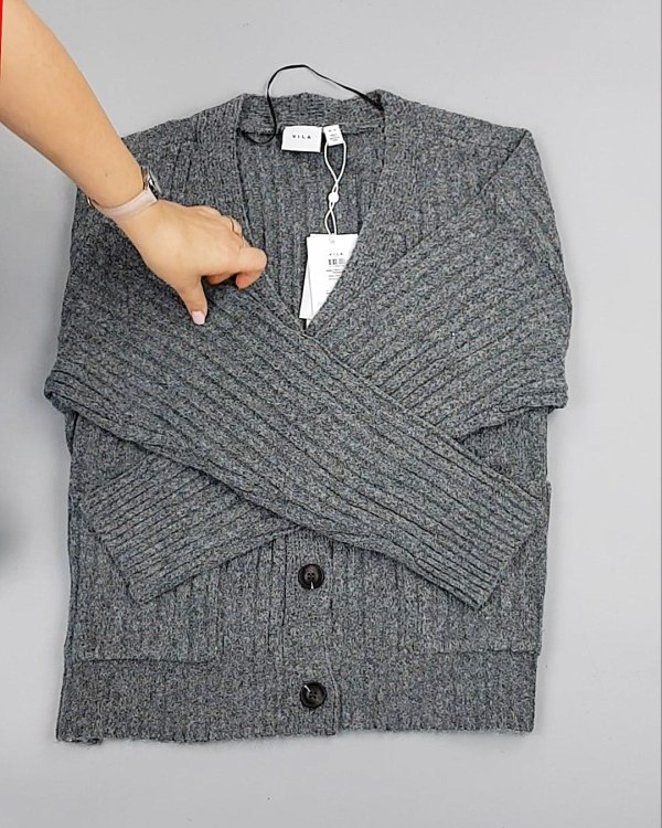 Фотография  324 - Кардиганы VILA W 104#7 кг, ЛОТ №7155 оптом в Благовещенске и Амурской области
