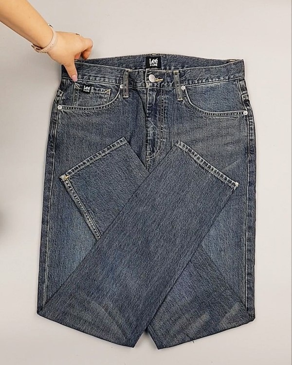 Фотография  526 - Джинсы LEE м/ж#7,9 кг, ЛОТ №7032 оптом в Благовещенске и Амурской области