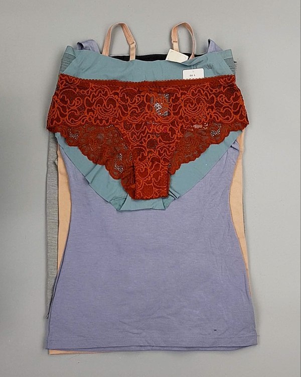 Фотография  424 - Нижнее белье TRIUMPH 104#33 шт, ЛОТ №7134 оптом в Благовещенске и Амурской области