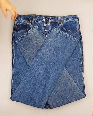 Фотография  547 - Джинсы LEVIS муж #7,6 кг, ЛОТ №7014 оптом в Благовещенске и Амурской области