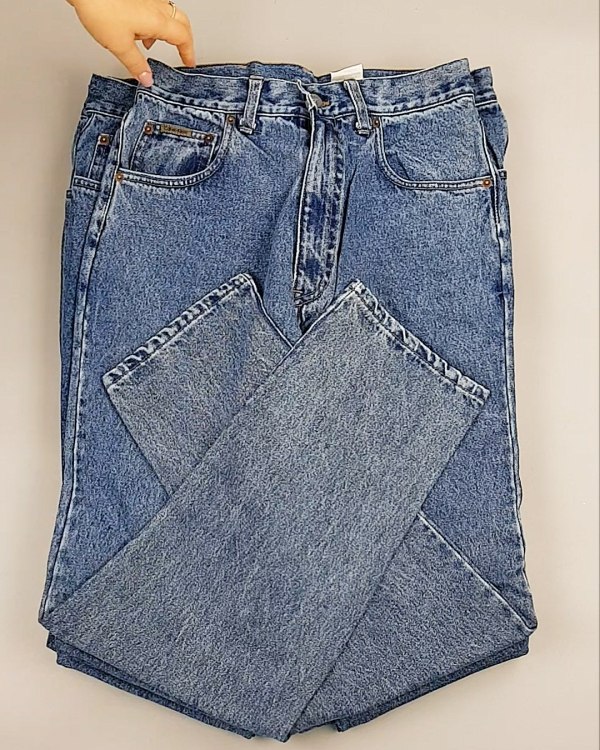 Фотография  479 - Джинсы CALVIN KLEIN муж #7,6 кг, ЛОТ №7020 оптом в Благовещенске и Амурской области