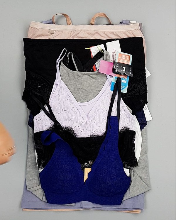 Фотография  424 - Нижнее белье TRIUMPH 104#33 шт, ЛОТ №7136 оптом в Благовещенске и Амурской области