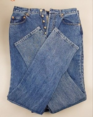 Фотография  819 - Джинсы LEVIS муж #7,7 кг, ЛОТ №7016 оптом в Благовещенске и Амурской области