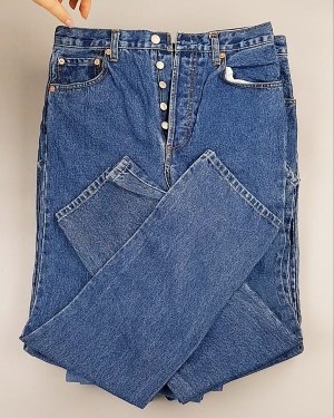 Фотография  678 - Джинсы LEVIS муж #7,5 кг, ЛОТ №7013 оптом в Благовещенске и Амурской области