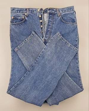 Фотография  205 - Джинсы LEVIS муж #7,6 кг, ЛОТ №7015 оптом в Благовещенске и Амурской области