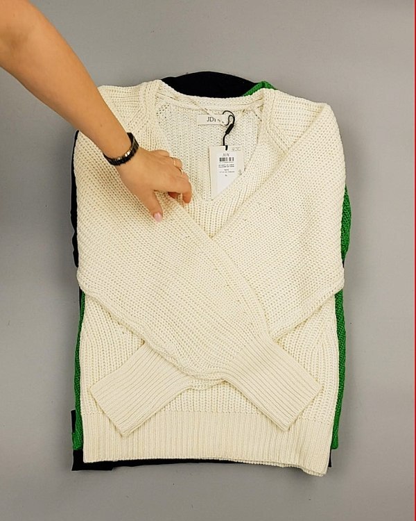 Фотография  868 - JDY Winter mix 104#15 кг, ЛОТ №7176 оптом в Благовещенске и Амурской области