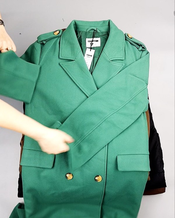 Фотография  165 - Верхняя одежда BESTSELLER Дания 104#10 кг, ЛОТ №7267 оптом в Благовещенске и Амурской области