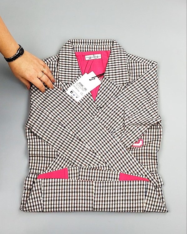 Фотография  795 - TO BE TOO Kids 114#5 кг, ЛОТ №7296 оптом в Благовещенске и Амурской области