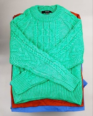 Купить Bestseller Winter mix 104#15 кг, ЛОТ №7347 оптом в Благовещенске и Амурской области