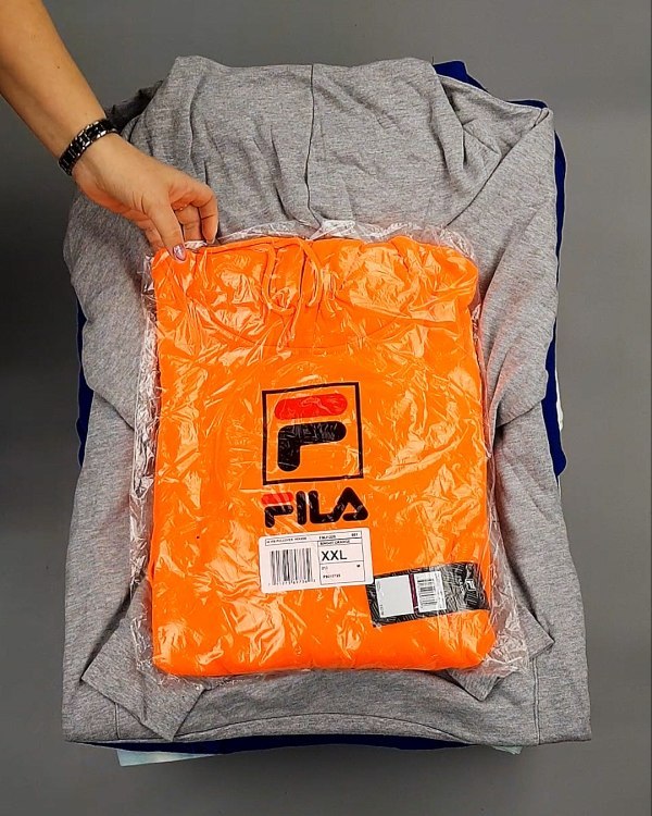 Фотография  561 - HOODIE CAN 084#10 кг, ЛОТ №7425 оптом в Благовещенске и Амурской области