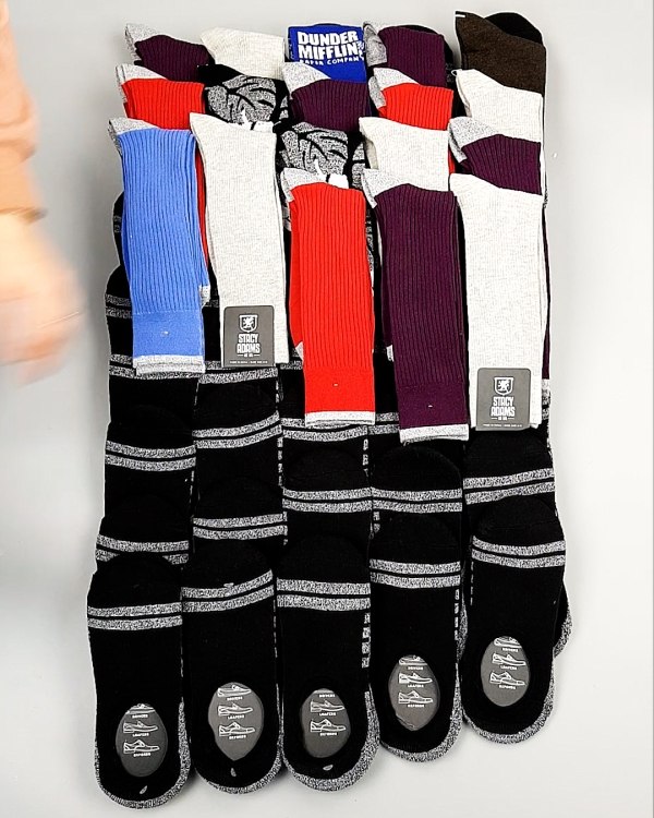 Фотография  885 - Носки CAN 084#5 кг, ЛОТ №7391 оптом в Благовещенске и Амурской области