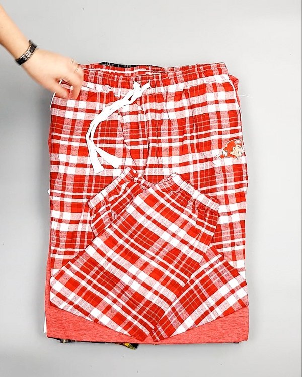 Фотография  596 - Домашняя одежда CAN 104#10 кг, ЛОТ №7328 оптом в Благовещенске и Амурской области