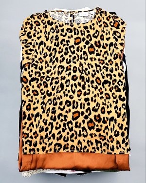 Купить Bestseller Summer mix 104#15 кг, ЛОТ №7494 оптом в Благовещенске и Амурской области