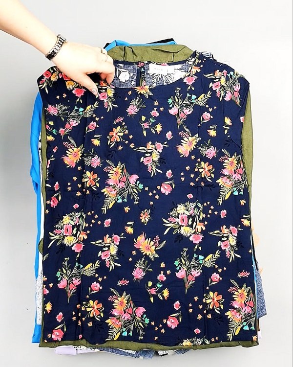 Фотография  937 - Bestseller Summer mix 104#15 кг, ЛОТ №7495 оптом в Благовещенске и Амурской области