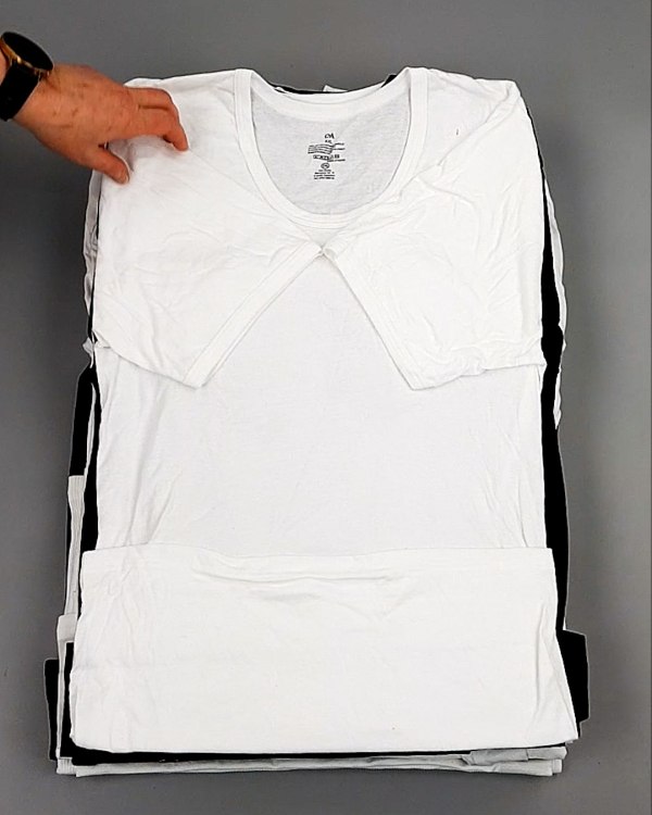 Фотография  697 - Футболки мужские C&A 025#5 кг оптом в Благовещенске и Амурской области