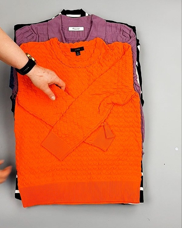 Фотография  133 - Джемпера легкие СТОК CAN 084#7 кг оптом в Благовещенске и Амурской области