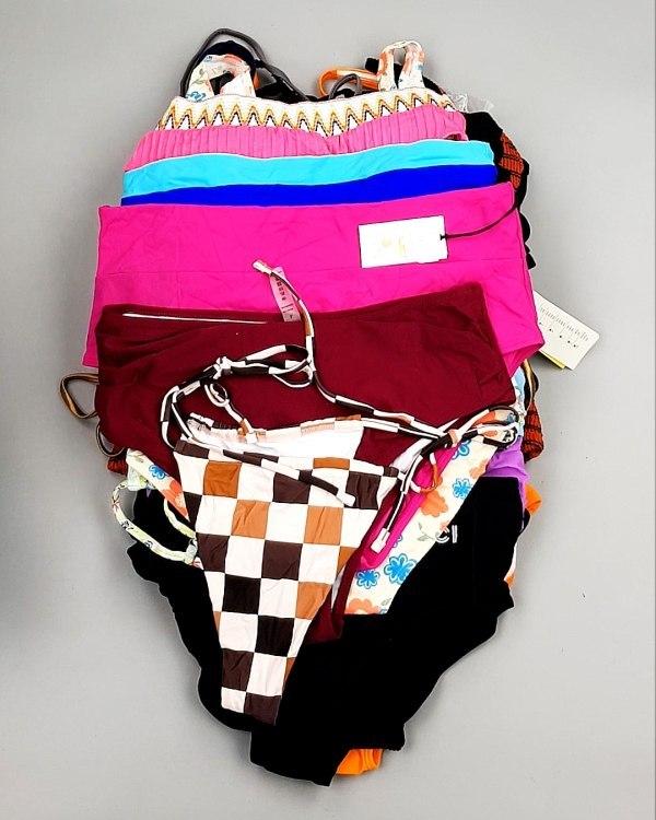 Фотография  684 - Купальники AMAZON жен 015#4 кг, ЛОТ №7796 оптом в Благовещенске и Амурской области