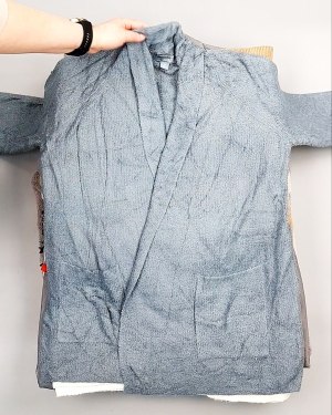 Фотография  816 - Кардиганы СТОК CAN 084#7 кг, ЛОТ №7673 оптом в Благовещенске и Амурской области