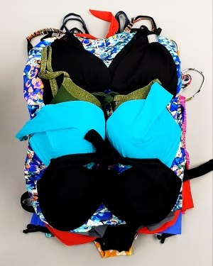 Фотография  409 - Купальники СТОК CAN 124#5 кг, ЛОТ №7686 оптом в Благовещенске и Амурской области