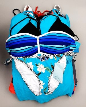 Фотография  898 - Купальники СТОК CAN 124#5 кг, ЛОТ №7690 оптом в Благовещенске и Амурской области