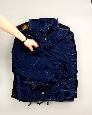 Фотография  634 - Верхняя одежда AMAZON жен 015#10 кг, ЛОТ №7714 оптом в Благовещенске и Амурской области