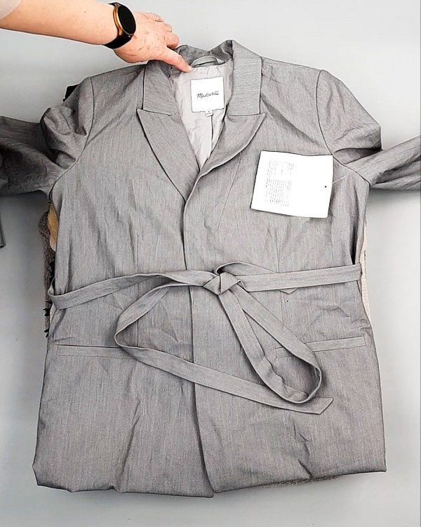 Фотография  163 - Кардиганы СТОК CAN 084#7 кг, ЛОТ №7673 оптом в Благовещенске и Амурской области