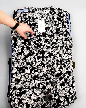 Фотография  966 - Платья VILA Summer 104#5 кг, ЛОТ №7698 оптом в Благовещенске и Амурской области