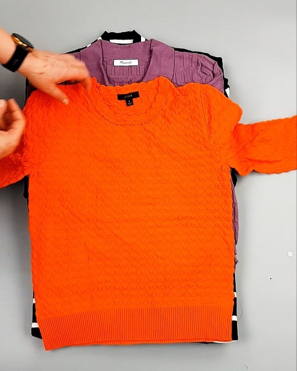 Фотография  107 - Джемпера легкие СТОК CAN 084#7 кг, ЛОТ №7633 оптом в Благовещенске и Амурской области