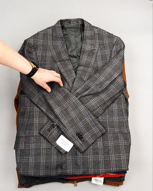 Фотография  966 - AMAZON mix муж весна 015#15 кг, ЛОТ №7739 оптом в Благовещенске и Амурской области