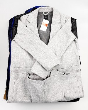 Купить Ветровки м/ж C&A 025#10 кг, ЛОТ №7863 оптом в Благовещенске и Амурской области