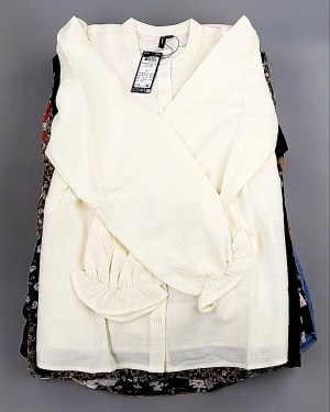 Купить Блузки Bestseller 44#5 кг, ЛОТ №8026 оптом в Благовещенске и Амурской области