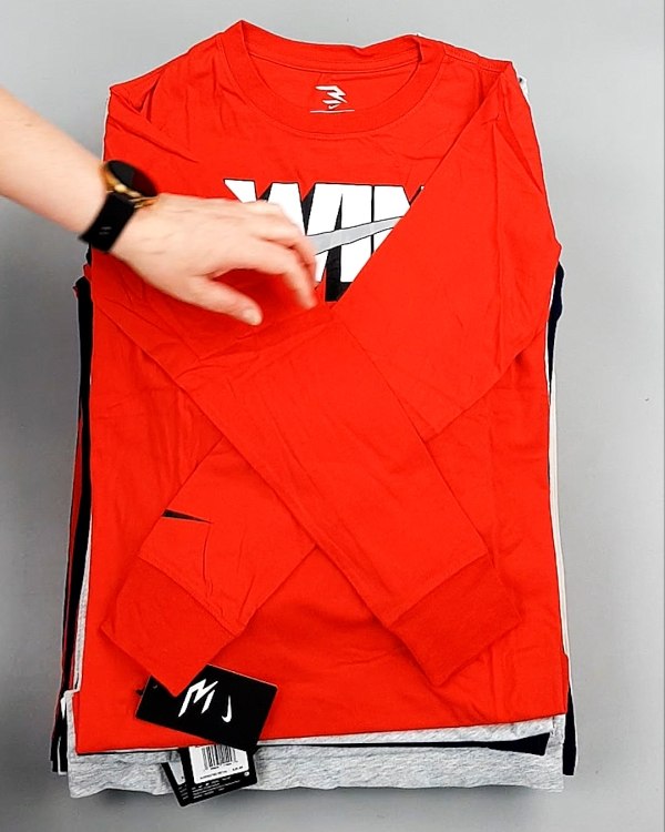 Фотография  603 - Тонковки детские NIKE CAN 084#5 кг, ЛОТ №7970 оптом в Благовещенске и Амурской области