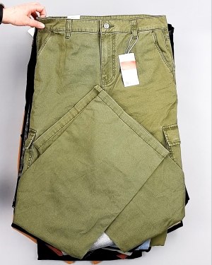 Фотография  800 - Брюки женские лето C&A 025#10 кг, ЛОТ №7893 оптом в Благовещенске и Амурской области