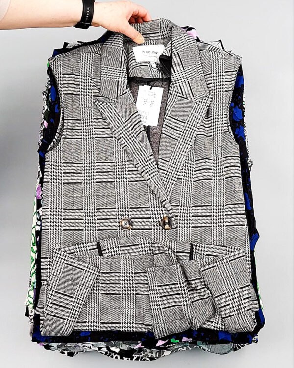 Фотография  337 - ICHI Summer mix 035#13 кг, ЛОТ №8090 оптом в Благовещенске и Амурской области