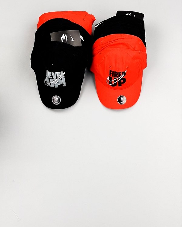 Фотография  107 - Кепки детские CAN 084#5 кг, ЛОТ №7964 оптом в Благовещенске и Амурской области